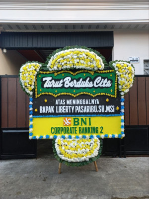 Papan Bunga Duka di Merdeka